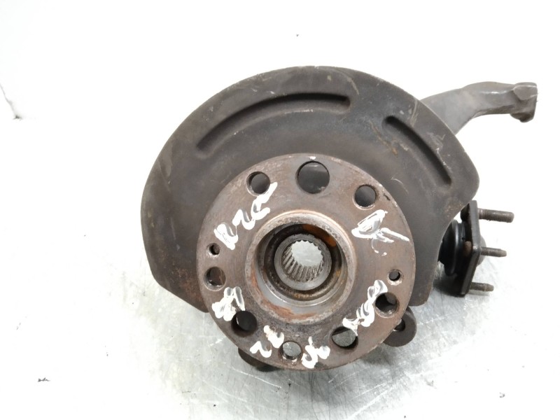 Recambio de mangueta delantera derecha para renault 25 (b29) 2.9 referencia OEM IAM   