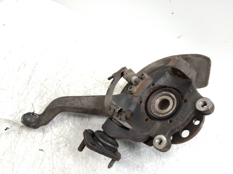 Recambio de mangueta delantera derecha para renault 25 (b29) 2.9 referencia OEM IAM   