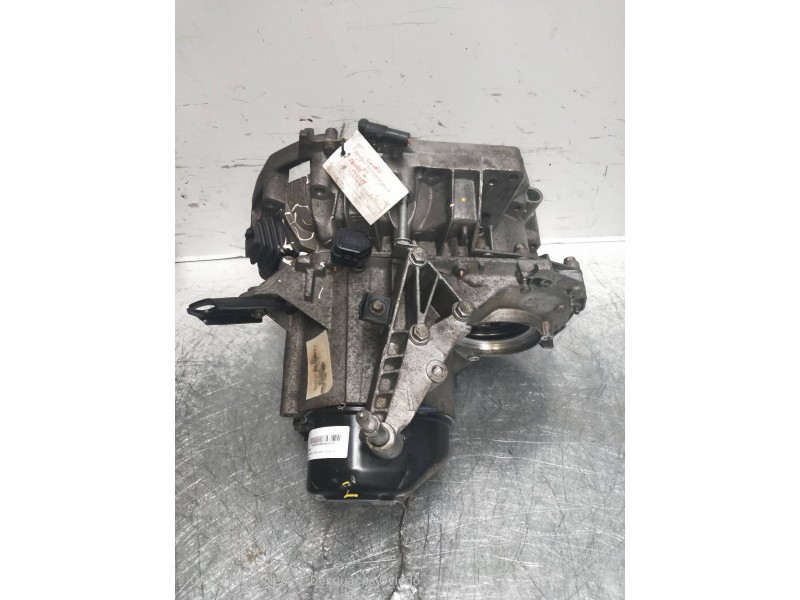 Recambio de caja cambios para renault kangoo (f/kc0) 1.4 referencia OEM IAM JB3168 7701667397 S017029