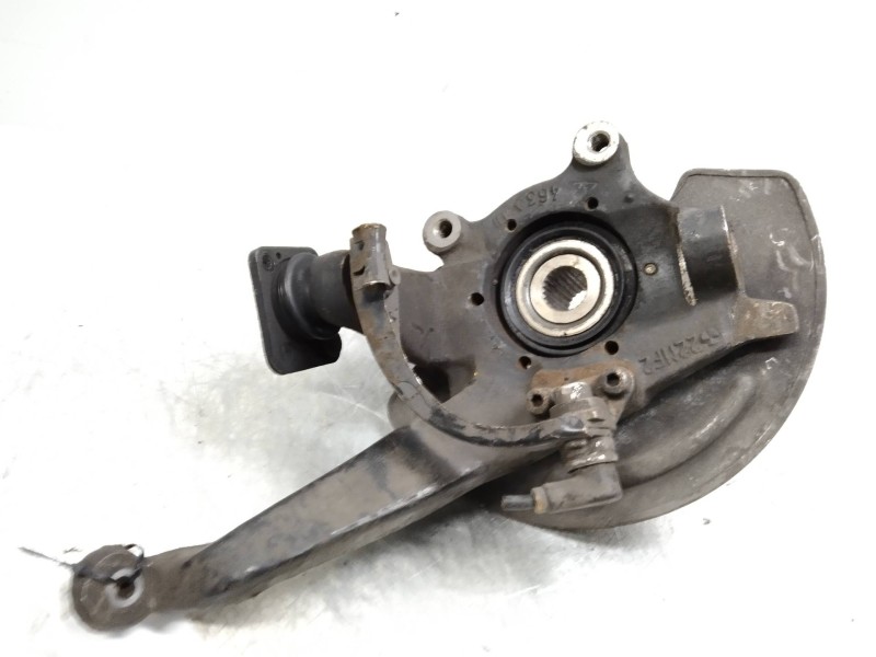 Recambio de mangueta delantera izquierda para renault 25 (b29) 2.9 referencia OEM IAM   