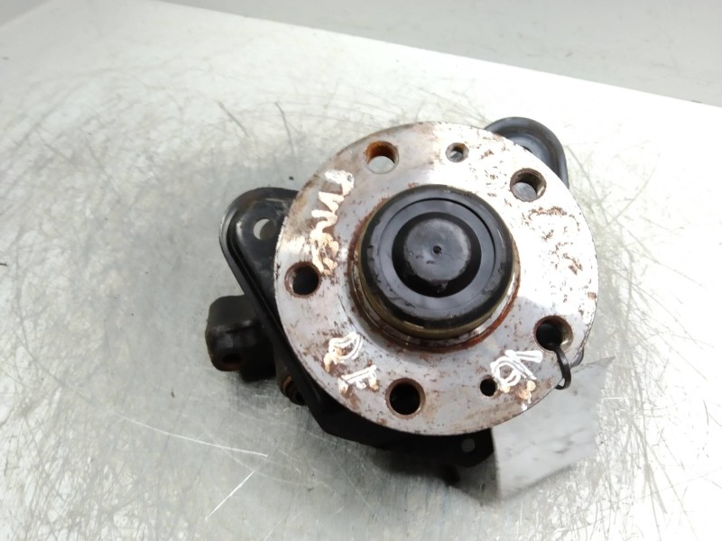 Recambio de mangueta trasera derecha para renault 25 (b29) v6 turbo cat (b29g) referencia OEM IAM   