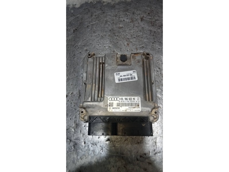 Recambio de centralita motor uce para audi a4 ber. (b8) 2.0 16v tdi referencia OEM IAM 0281015583 03L906022MK EDC17CP14 03L90602