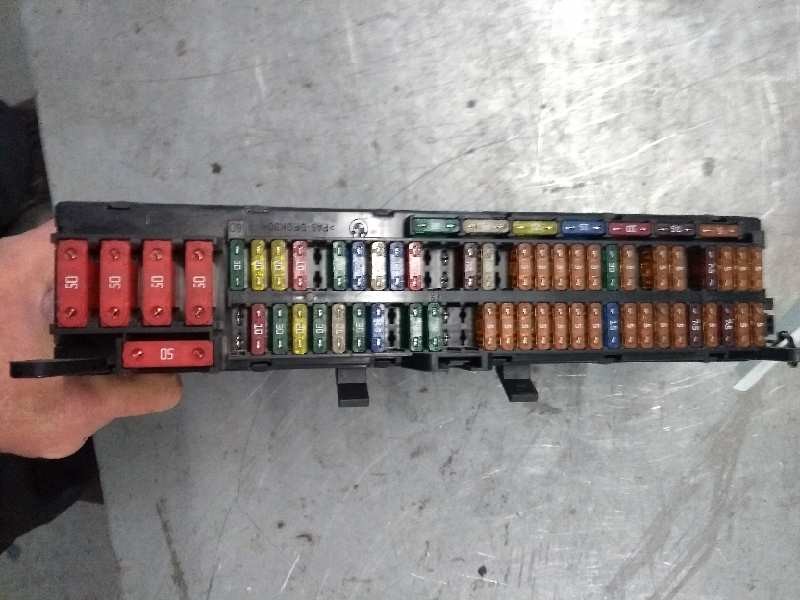 Recambio de caja reles / fusibles para bmw x5 (e53) 3.0 turbodiesel cat referencia OEM IAM 8380407 8384525 