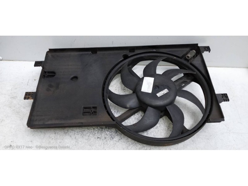 Recambio de electroventilador para fiat fiorino básico referencia OEM IAM 51805806 51780658 