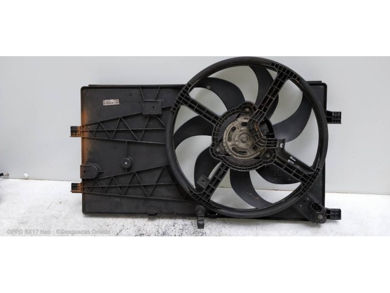 Recambio de electroventilador para fiat fiorino básico referencia OEM IAM 51805806 51780658 