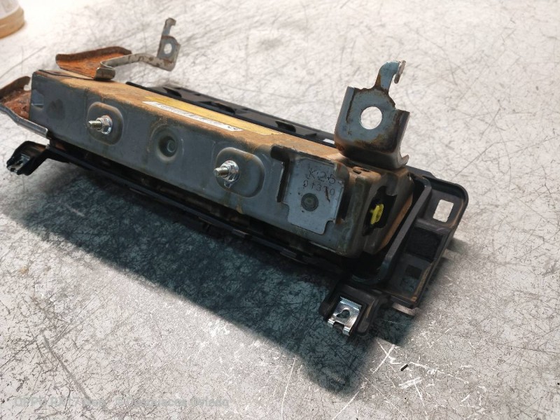 Recambio de kit airbag para lexus nx 300h 2wd referencia OEM IAM   