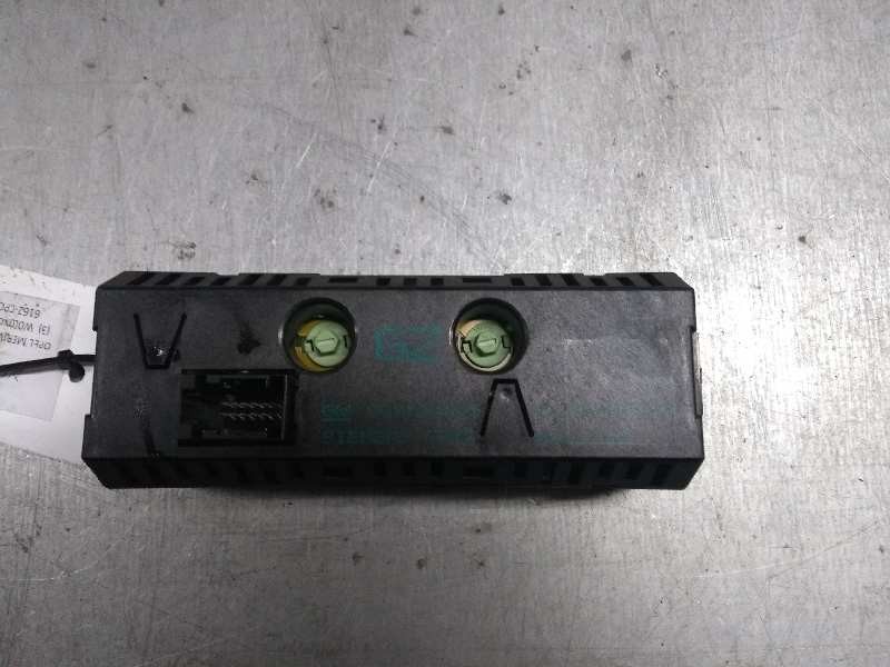 Recambio de pantalla multifuncion para opel meriva 1.6 16v referencia OEM IAM 5WK70005 009164455 