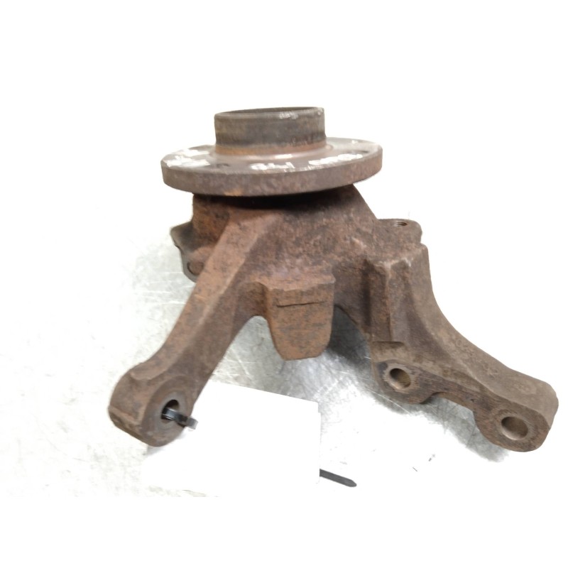 Recambio de mangueta delantera derecha para renault clio ii fase i (b/cbo) 1.9 d referencia OEM IAM   