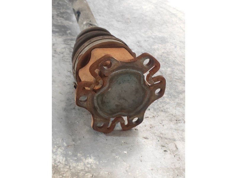 Recambio de transmision delantera izquierda para audi a6 avant (4f5) 2.4 quattro referencia OEM IAM 4F0407271G  