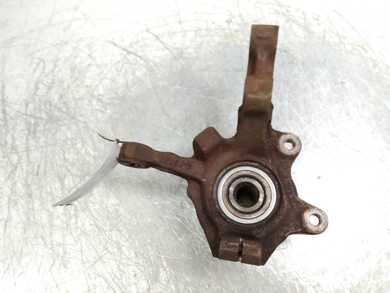 Recambio de mangueta delantera izquierda para renault clio ii fase i (b/cbo) 1.4 referencia OEM IAM   