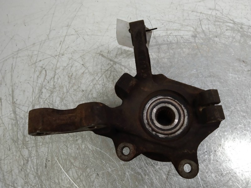 Recambio de mangueta delantera derecha para renault clio ii fase i (b/cbo) 1.9 diesel referencia OEM IAM   