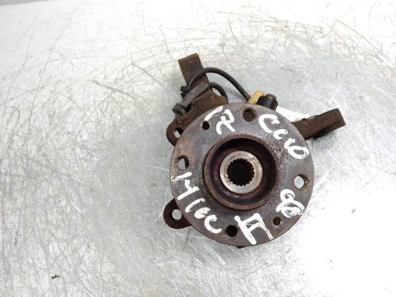 Recambio de mangueta delantera izquierda para renault clio ii fase i (b/cbo) referencia OEM IAM   