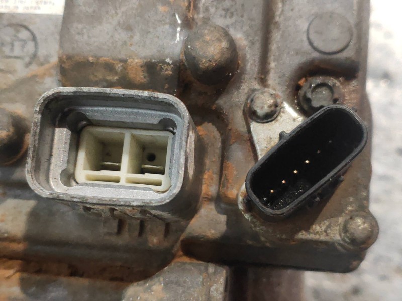 Recambio de compresor aire acondicionado para lexus nx 300h 2wd referencia OEM IAM 0422000533 ES27C 