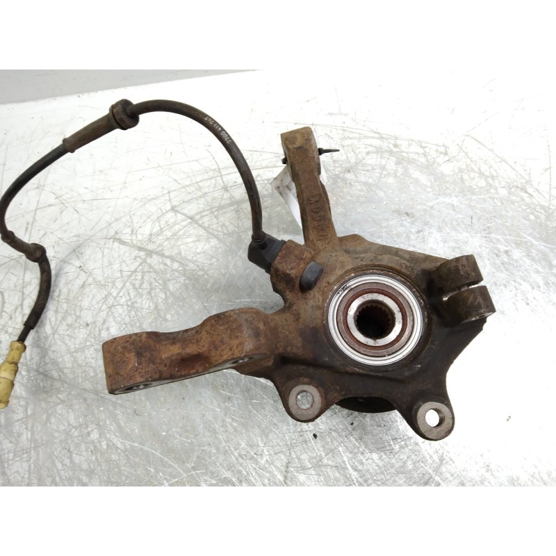 Recambio de mangueta delantera derecha para renault clio ii fase i (b/cbo) referencia OEM IAM   