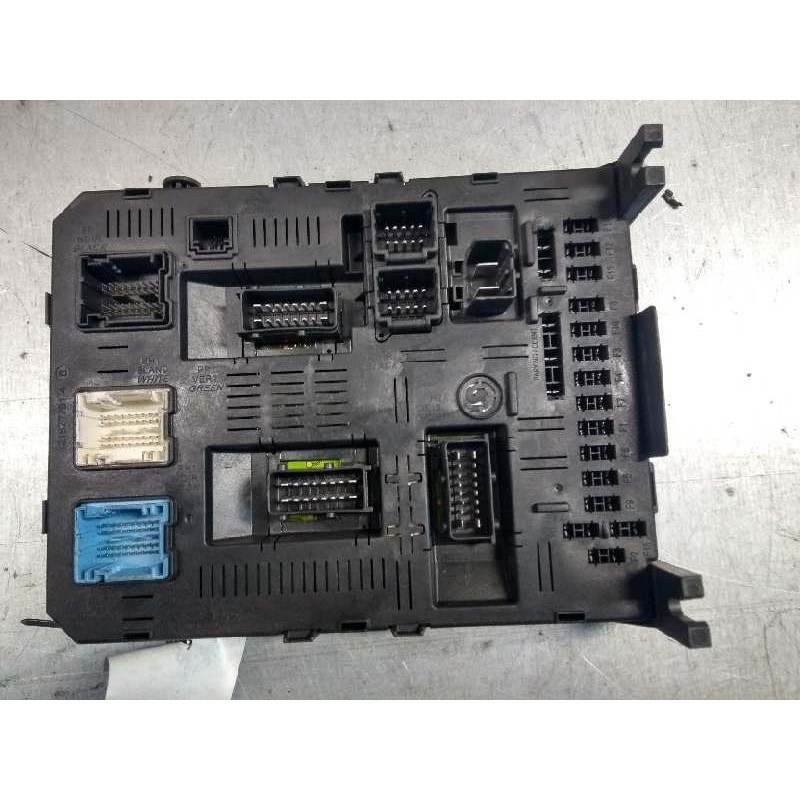 Recambio de caja reles / fusibles para citroen c4 coupe 1.6 16v cat (nfu / tu5jp4) referencia OEM IAM 9658158780  