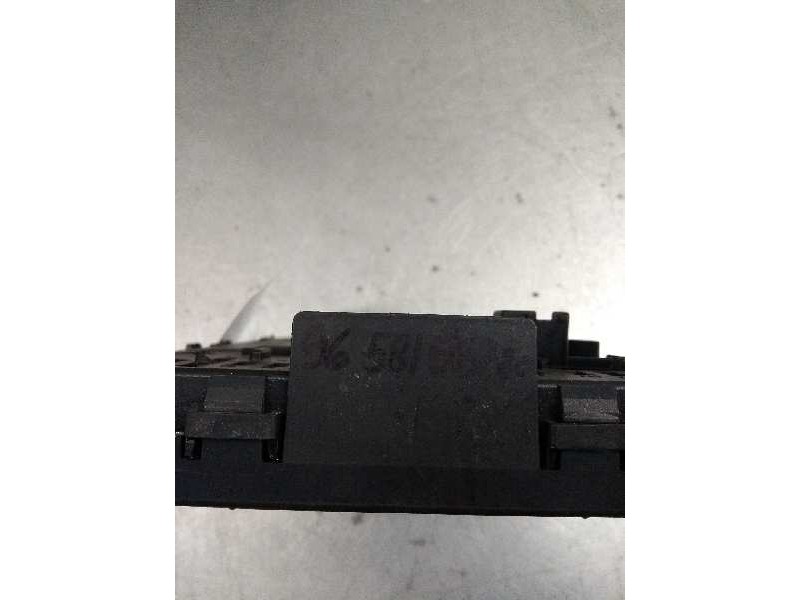 Recambio de caja reles / fusibles para citroen c4 coupe 1.6 16v cat (nfu / tu5jp4) referencia OEM IAM 9658158780  