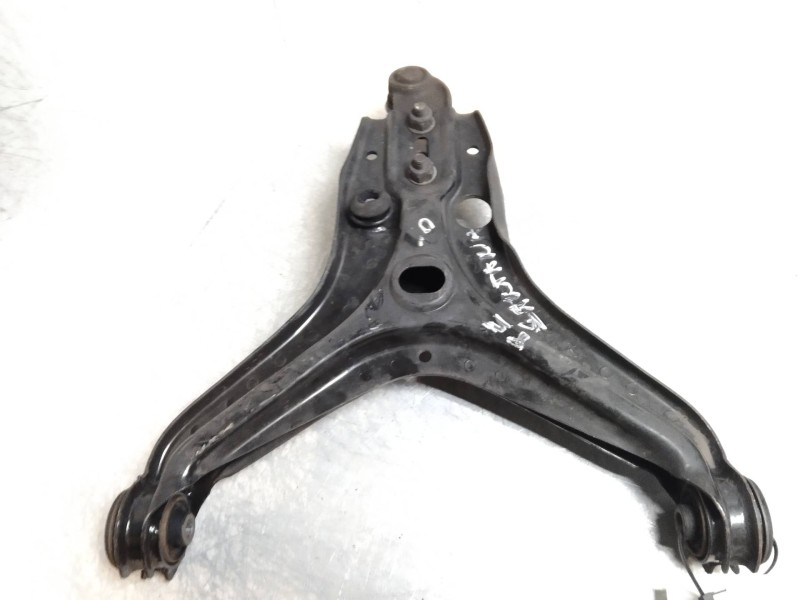 Recambio de brazo suspension inferior delantero izquierdo para volkswagen santana (327) 2.0 referencia OEM IAM   