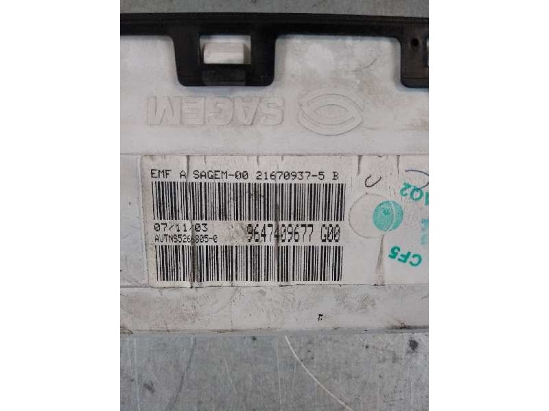 Recambio de pantalla multifuncion para citroen xsara coupe 2.0 hdi chrono referencia OEM IAM 964709677 G00 216709375B