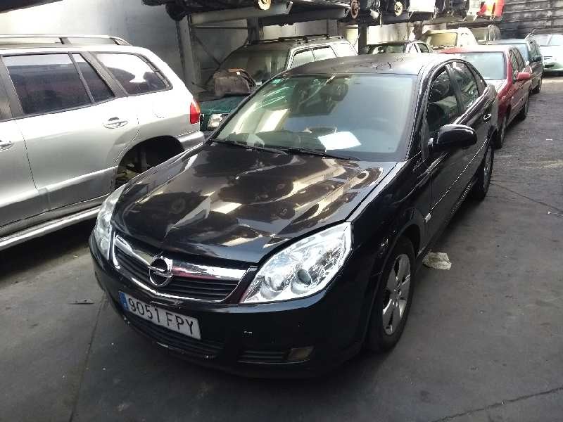 opel vectra c berlina del año 2007