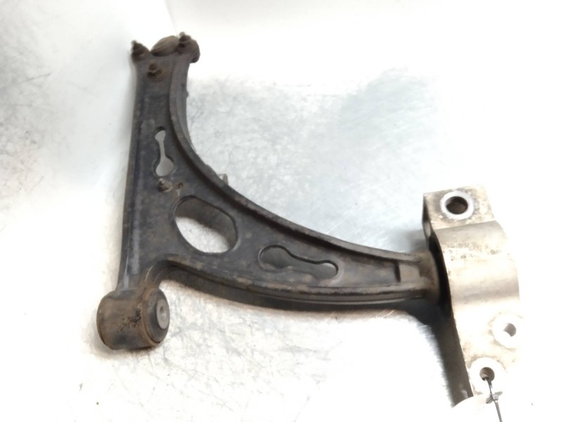 Recambio de brazo suspension inferior delantero izquierdo para volkswagen touran (1t2) highline referencia OEM IAM   