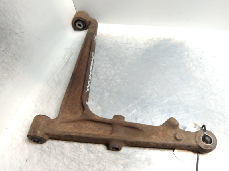 Recambio de brazo suspension inferior delantero derecho para volkswagen t4 transporter/furgoneta (mod. 1991) 2.4 diesel referenc