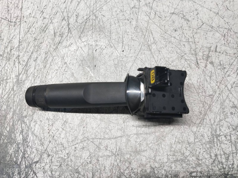 Recambio de mando luces para chevrolet cruze ls referencia OEM IAM 13500692 92520320045 