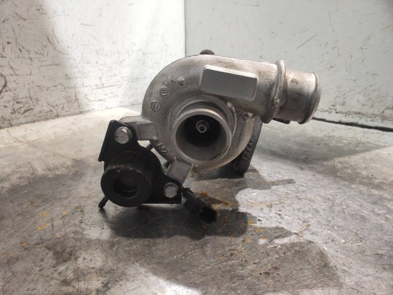 Recambio de turbocompresor para hyundai i30cw classic referencia OEM IAM 282012A740 TD025S2030612 10211122 4917302711