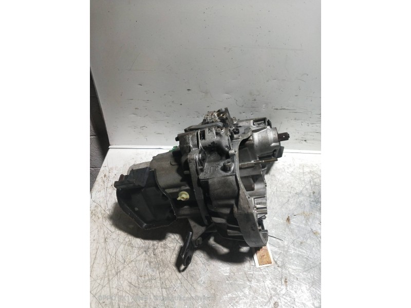 Recambio de caja cambios para renault megane i scenic (ja0) 1.6 referencia OEM IAM JB3119 C026449 