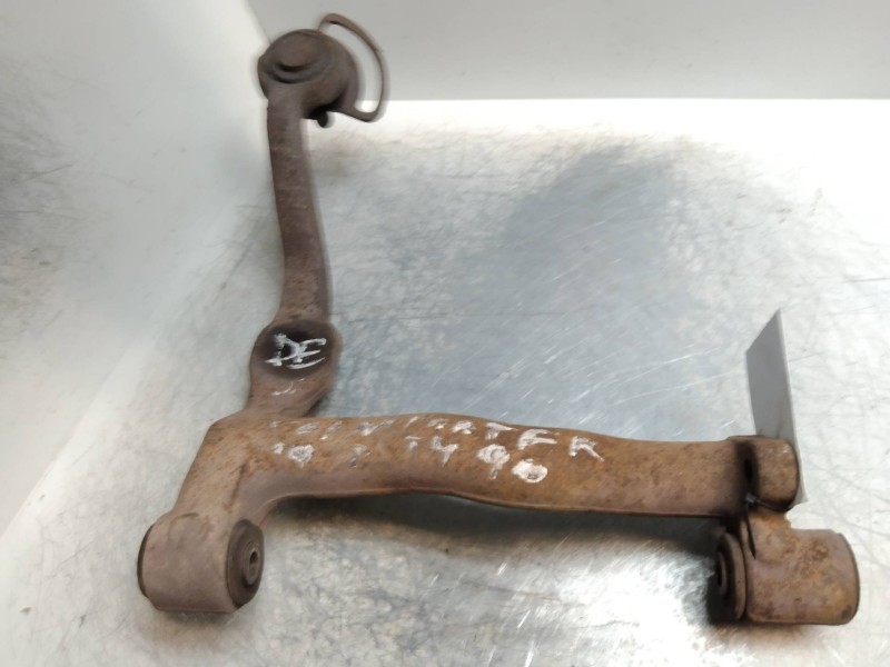 Recambio de brazo suspension inferior delantero derecho para volkswagen t4 transporter/furgoneta (mod. 1991) combi referencia OE