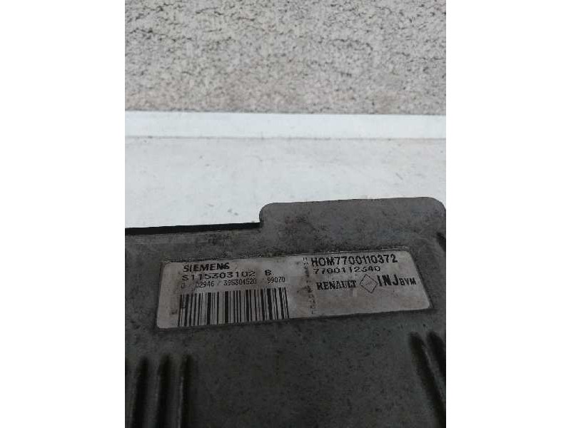 Recambio de centralita motor uce para renault clio ii fase i (b/cbo) 1.6 referencia OEM IAM S115303102B HOM7700110372 7700112340