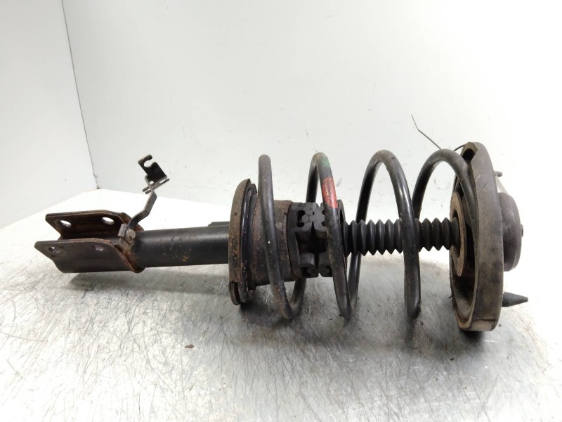 Recambio de amortiguador delantero izquierdo para renault safrane (b54) 3.0 v6 referencia OEM IAM   