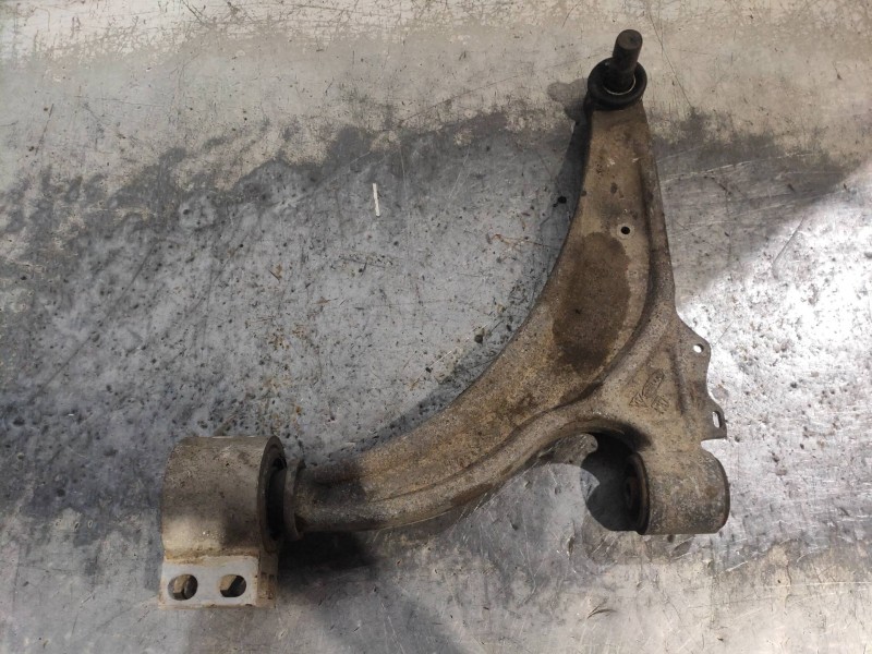 Recambio de brazo suspension inferior delantero izquierdo para chevrolet cruze ls referencia OEM IAM   