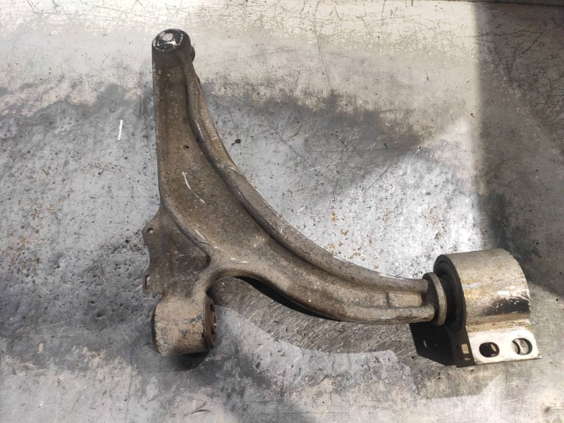 Recambio de brazo suspension inferior delantero izquierdo para chevrolet cruze ls referencia OEM IAM   