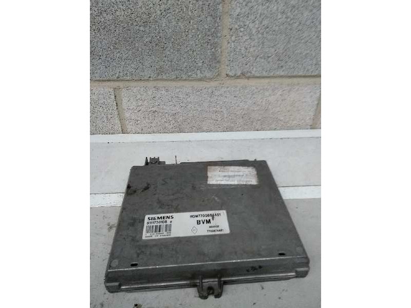 Recambio de centralita motor uce para renault megane i berlina hatchback (ba0) 1.4 referencia OEM IAM S111730108B HOM7700864451  Recambio de centralita motor uce para renault megane i berlina hatchback (ba0) 1.4 referencia OEM IAM S111730108B HOM7700864451