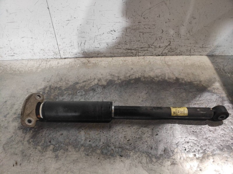 Recambio de amortiguador trasero izquierdo para chevrolet cruze ls referencia OEM IAM 13329527  