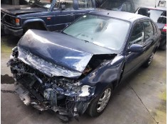 toyota corolla (e11) del año 2001