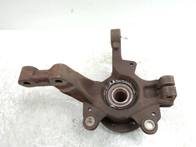 Recambio de mangueta delantera derecha para renault clio iii exception 2 referencia OEM IAM   