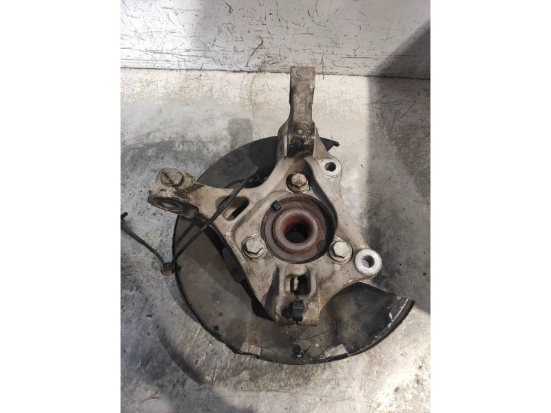 Recambio de mangueta delantera izquierda para chevrolet cruze ls referencia OEM IAM   