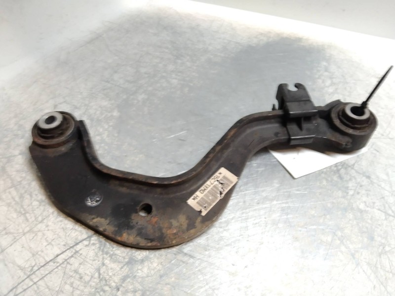 Recambio de brazo suspension superior trasero izquierdo para volkswagen golf plus (5m1) 1.9 tdi referencia OEM IAM   