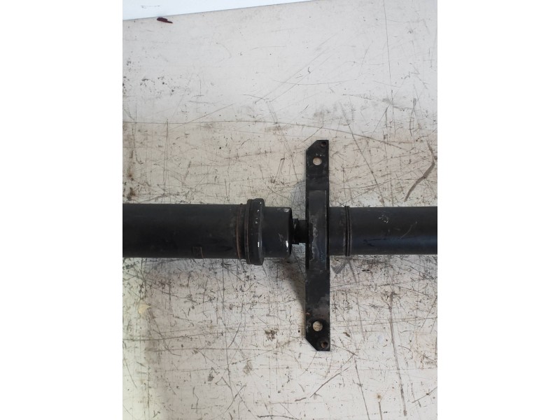 Recambio de transmision central para audi a6 avant (4f5) 2.4 quattro referencia OEM IAM 4F0521101F  