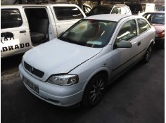 opel astra g berlina del año 2001