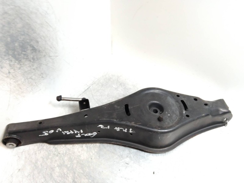 Recambio de brazo suspension inferior trasero izquierdo para volkswagen golf v berlina (1k1) 1.4 16v tsi referencia OEM IAM   