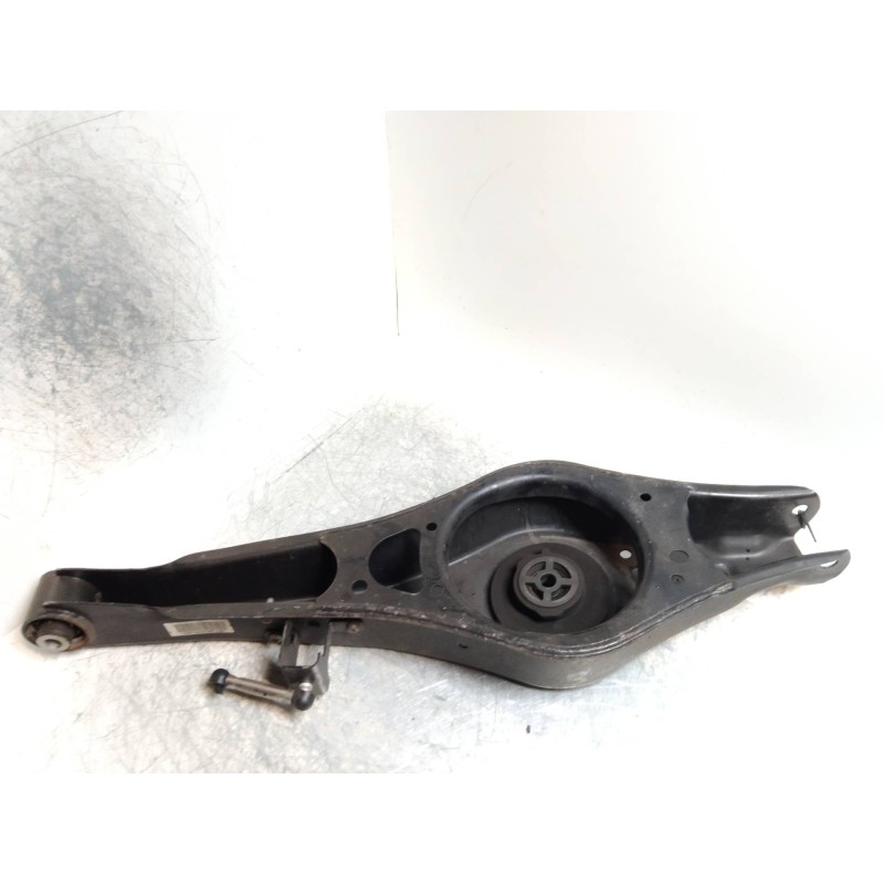 Recambio de brazo suspension inferior trasero izquierdo para volkswagen golf v berlina (1k1) 1.4 16v tsi referencia OEM IAM   