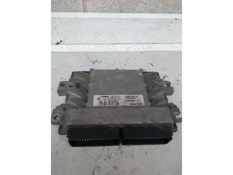 Recambio de centralita motor uce para renault megane i classic (la0) referencia OEM IAM S110140000A 8200298164 8200296162 EMS313