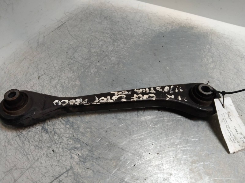 Recambio de brazo suspension inferior trasero izquierdo para volkswagen golf v berlina (1k1) 2.0 tdi referencia OEM IAM   