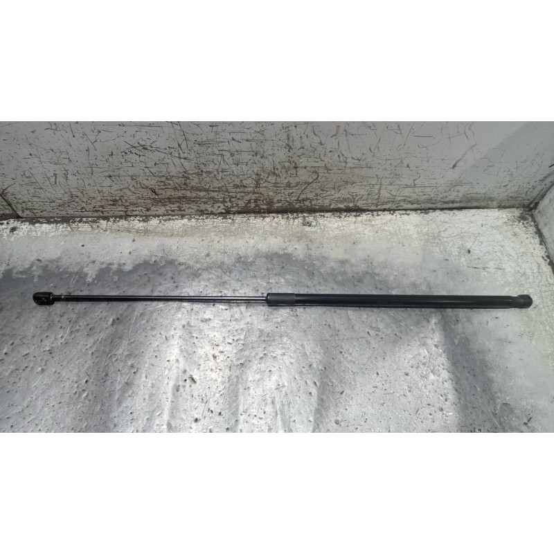 Recambio de amortiguadores capo para audi a4 ber. (b8) 2.0 16v tdi referencia OEM IAM 8T082335902S  