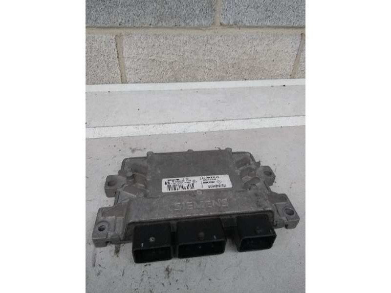 Recambio de centralita motor uce para renault clio iii 1.2 16v e85 cat (etanol) referencia OEM IAM S120201109A 8200473744 820040