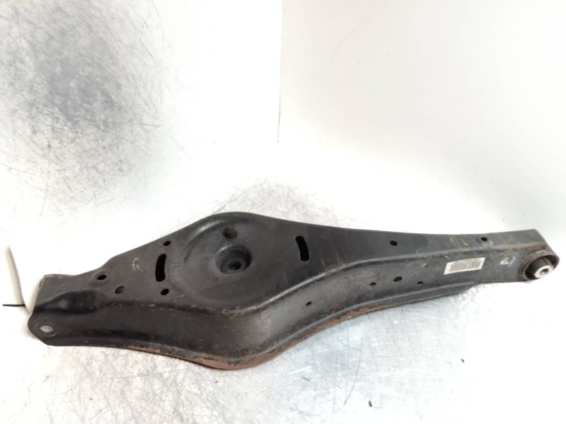 Recambio de brazo suspension inferior trasero izquierdo para volkswagen golf v berlina (1k1) 1.9 tdi referencia OEM IAM   