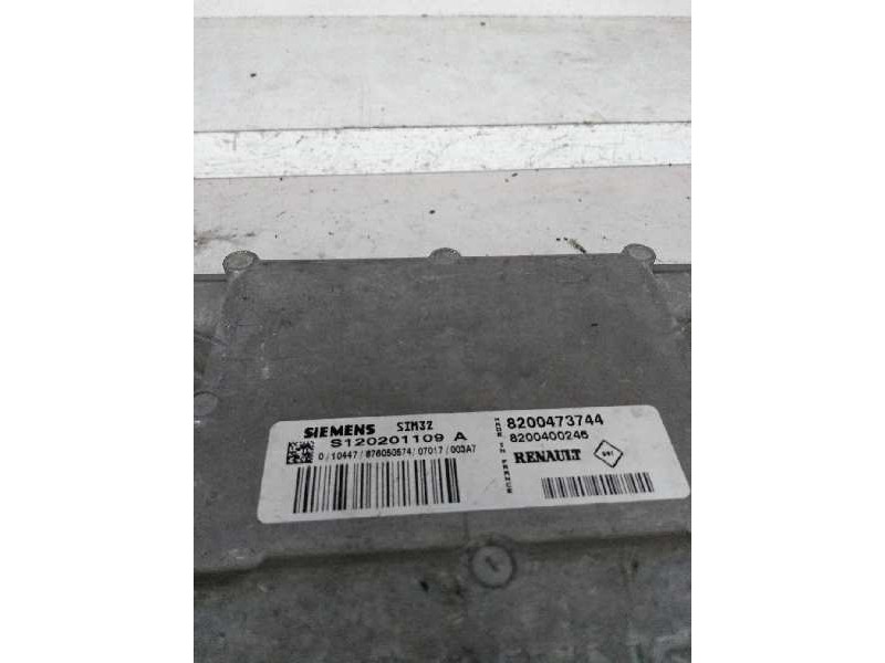 Recambio de centralita motor uce para renault clio iii 1.2 16v e85 cat (etanol) referencia OEM IAM S120201109A 8200473744 820040