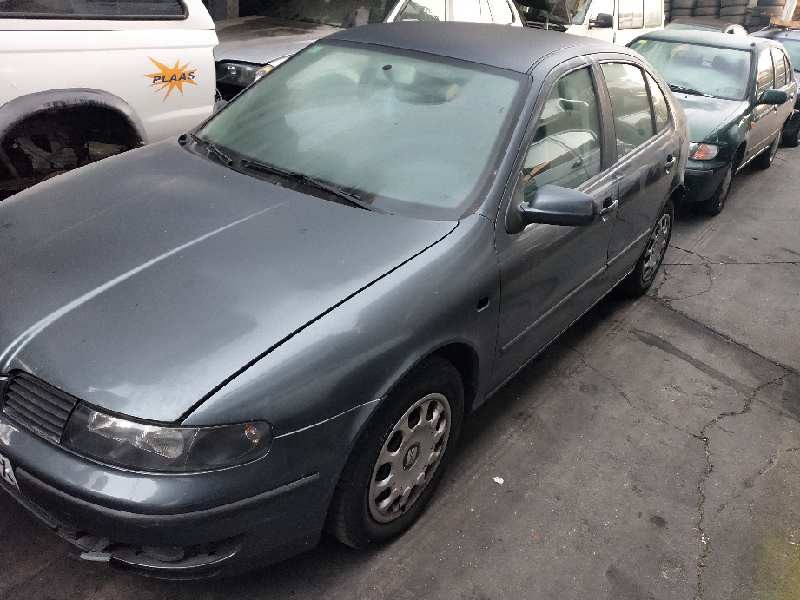 seat leon (1m1) del año 2001